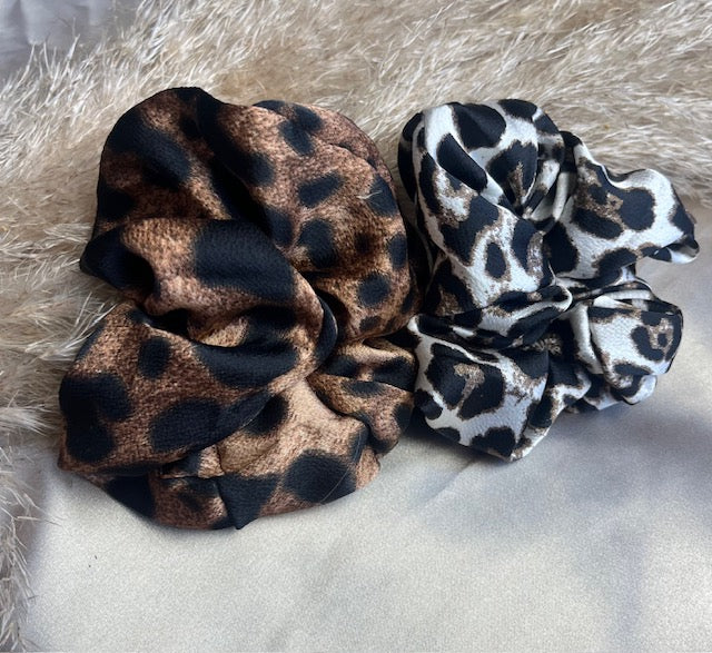 Scrunchie i leopardprint